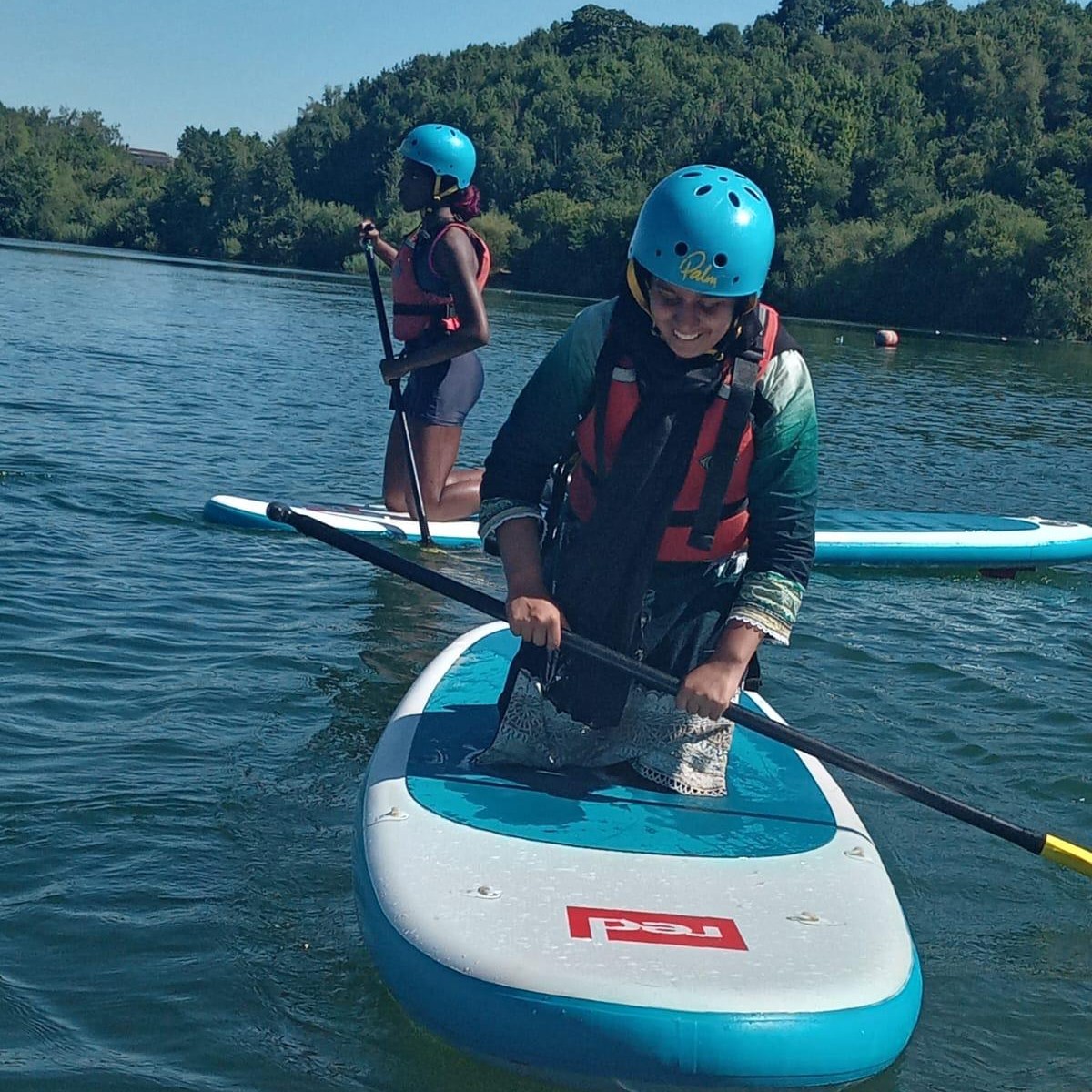 ymcans's tweet photo. The young people are on a @StaffsSpace trip to Astbury Mere today enjoying the cool water!👀

#YMCA #YMCAGO! https://t.co/BZx2zEg1Ar