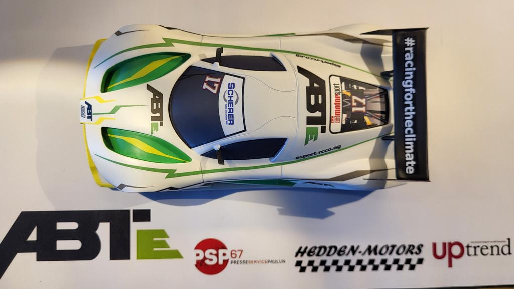 HeddenMotors's tweet photo. Endlich mal wieder 24 h Rennen https://t.co/DEi1L5pNKf