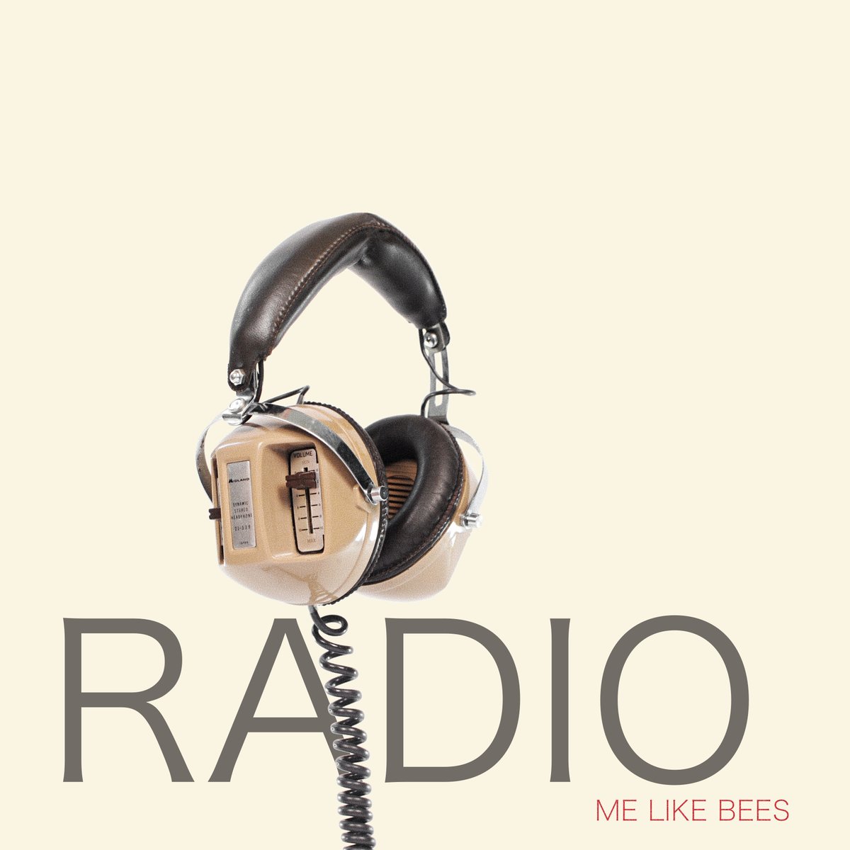 MeLikeBees's tweet photo. and also our new single - Radio - out 8/17

presave now: https://t.co/cqntzmcxop https://t.co/kVrLzm659l