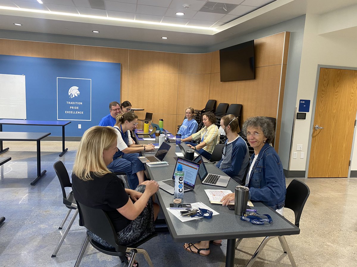 TheNewAP1's tweet photo. Loving my time supporting Longmont high Social Studies and Science departments talking common assessments and involving students in growth conversations! So much brain power in this small space! #StVrainStorm #excellencebydesign #growthmindset @LHSTrojanWay @LongmontHS https://t.co/UyMdDH02CO