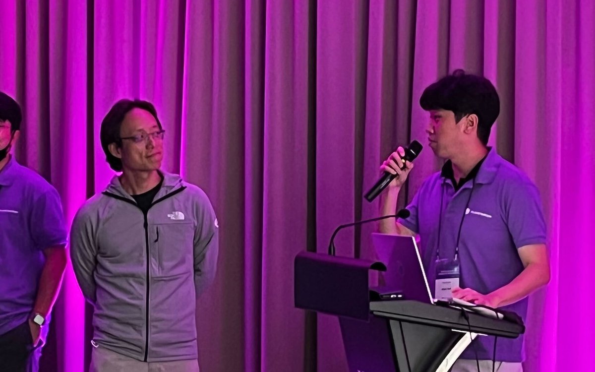 NineChronicles's tweet photo. Check out these purrrfect ~vibes~ at the #Web3 Gaming Network w/ @planetariumhq &amp; @animoca Brands  at Korea Blockchain Week 2022! We even shared our upcoming @NineChronicles #NFT Project at the event 💫

A special thank you to @ysiu for joining us 💜 #KBW2022 https://t.co/FfkTHWNbme