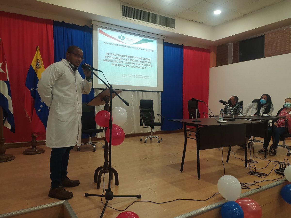 cubacooperaven's tweet photo. #EnDesarrollo: presentación de trabajos en el marco de la Pre Convención Cuba Salud 2022 en la República Bolivariana de #Venezuela. 

"Cuba: país de hombres de ciencia"

#CubaPorLaVida #CubaPorLaPaz #CubaEsAmor #FuerzaMatanzas https://t.co/CB5K9YHGpi