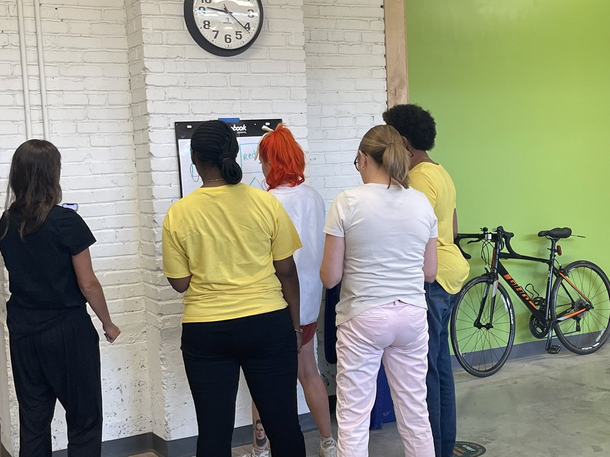 #Great morning of learning this morning with <a href="/CGMontessori/">City Garden Montessori School</a> as we start the journey towards #Buildingthinkingclassrooms #mathematics! Welcome back too school! #mathconsultantlife <a href="/EducPlus/">EducationPlus</a> <a href="/StLouisRPDC/">St. Louis RPDC</a>