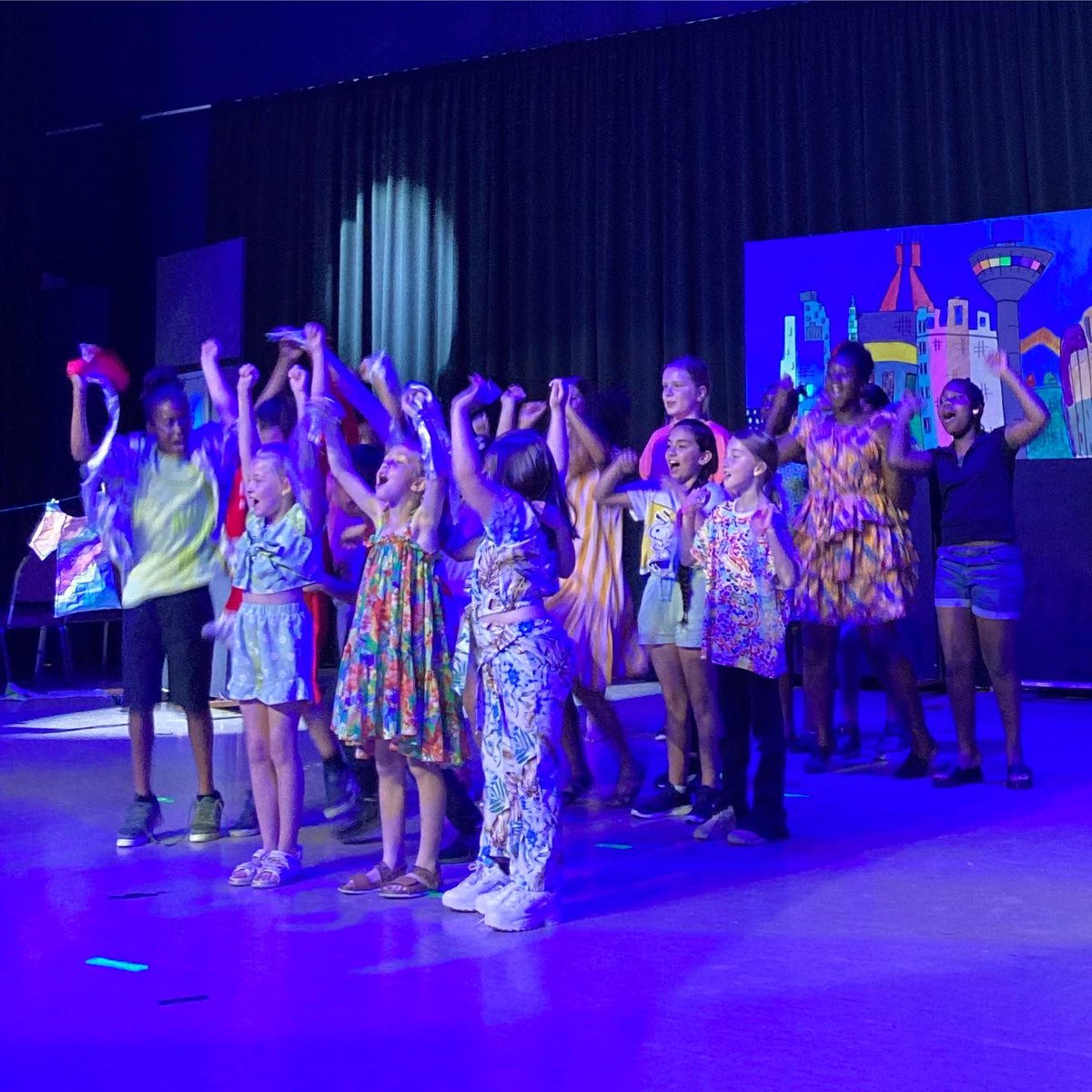 HarwoodAliArt's tweet photo. The young people at Liverpool Lighthouse gave a creative, vibrant and kaleidoscopic performance today all about this wondrous place of Liverpool. I am delighted that I was there to experience their brilliance! 
#Liverpool #liverpoollighthouse #liverpoolspeaks https://t.co/a5V2uJEGWW