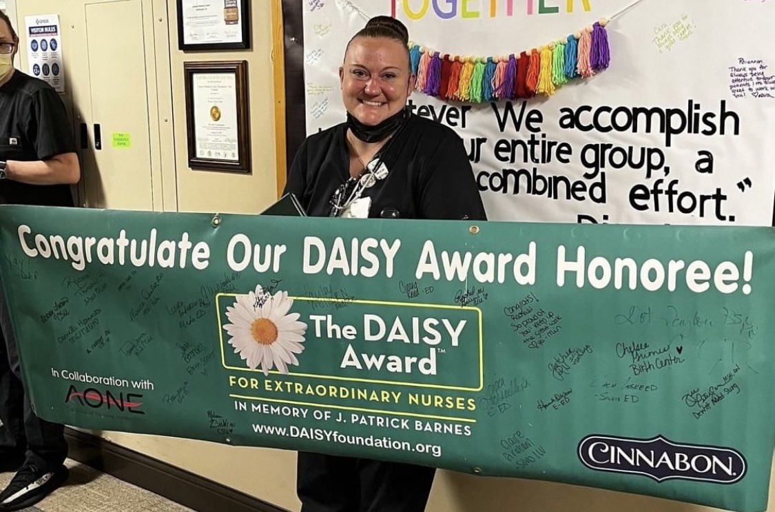 Congratulations to our June DAISY Award Winner Katy Detmer, R.N. 🌼🎉💙 Katy is a registered nurse in our Neurology/Oncology Unit, at Genesis Medical Center, East Rusholme Street, Davenport. #nursing #daisyaward #healthcarehero