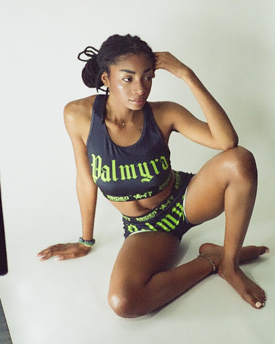 AlmightyAde's tweet photo. 2sided Collection BTS https://t.co/wbh6kCsB79