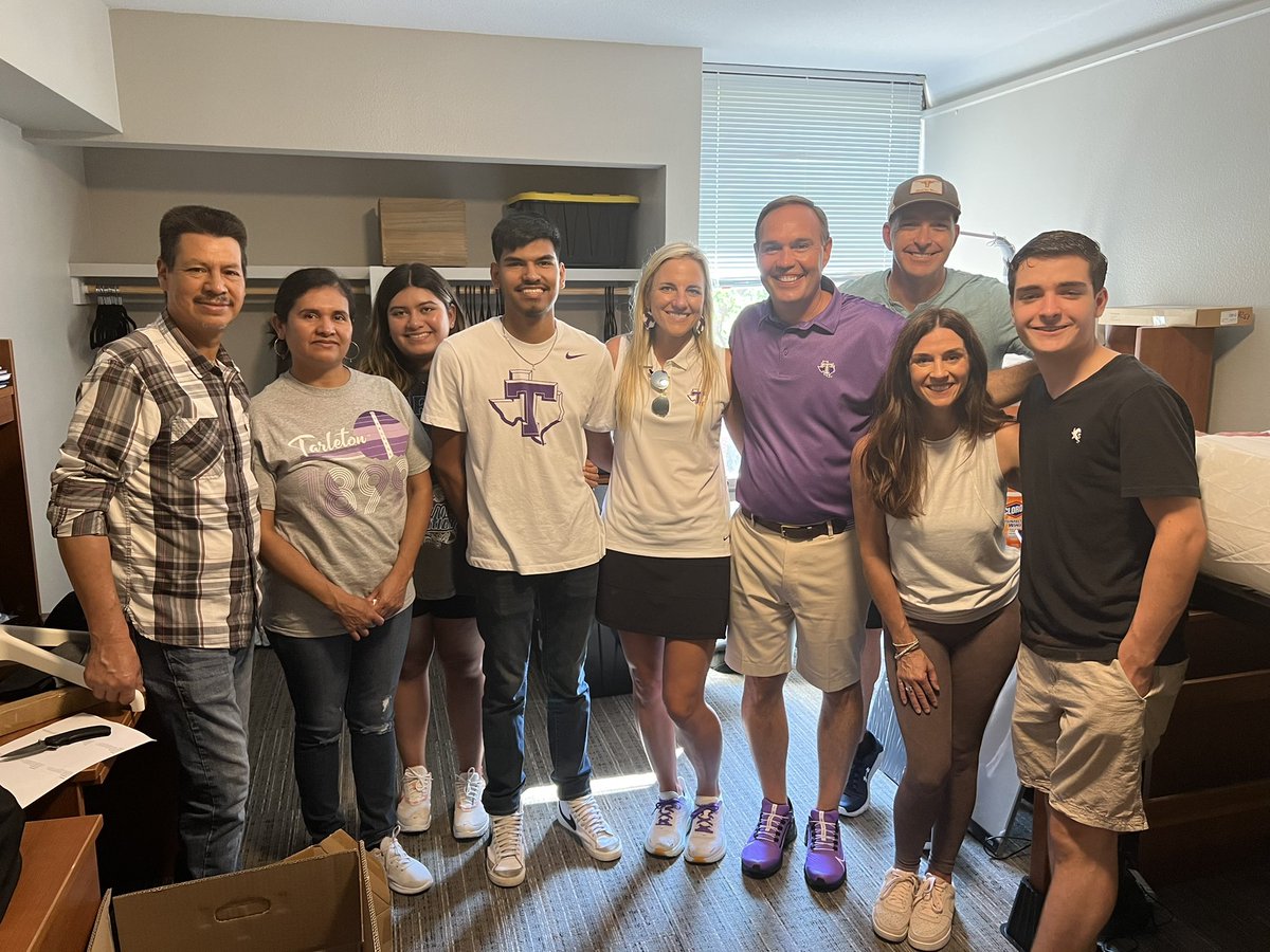 Lathes Towns on Twitter "RT TarletonPrez Family MoveIn Day