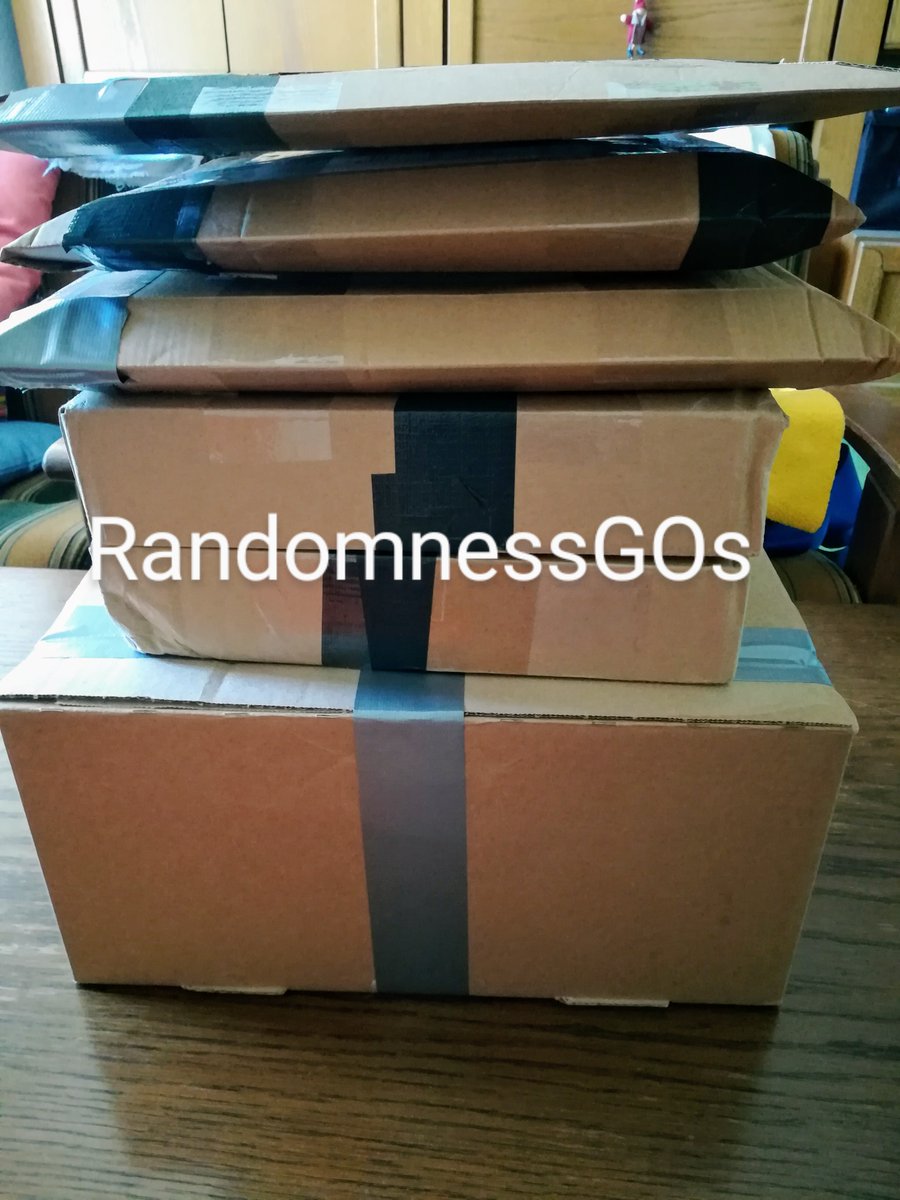 RandomnessGOs's tweet photo. GO Update
Ateez x Wonderwall MD 3:
I could send out a few packages today, tracking n. via DM :)
Next shipping day Monday/Tuesday
#RandomnessGOsUpdates https://t.co/iB7gi9lEAv
