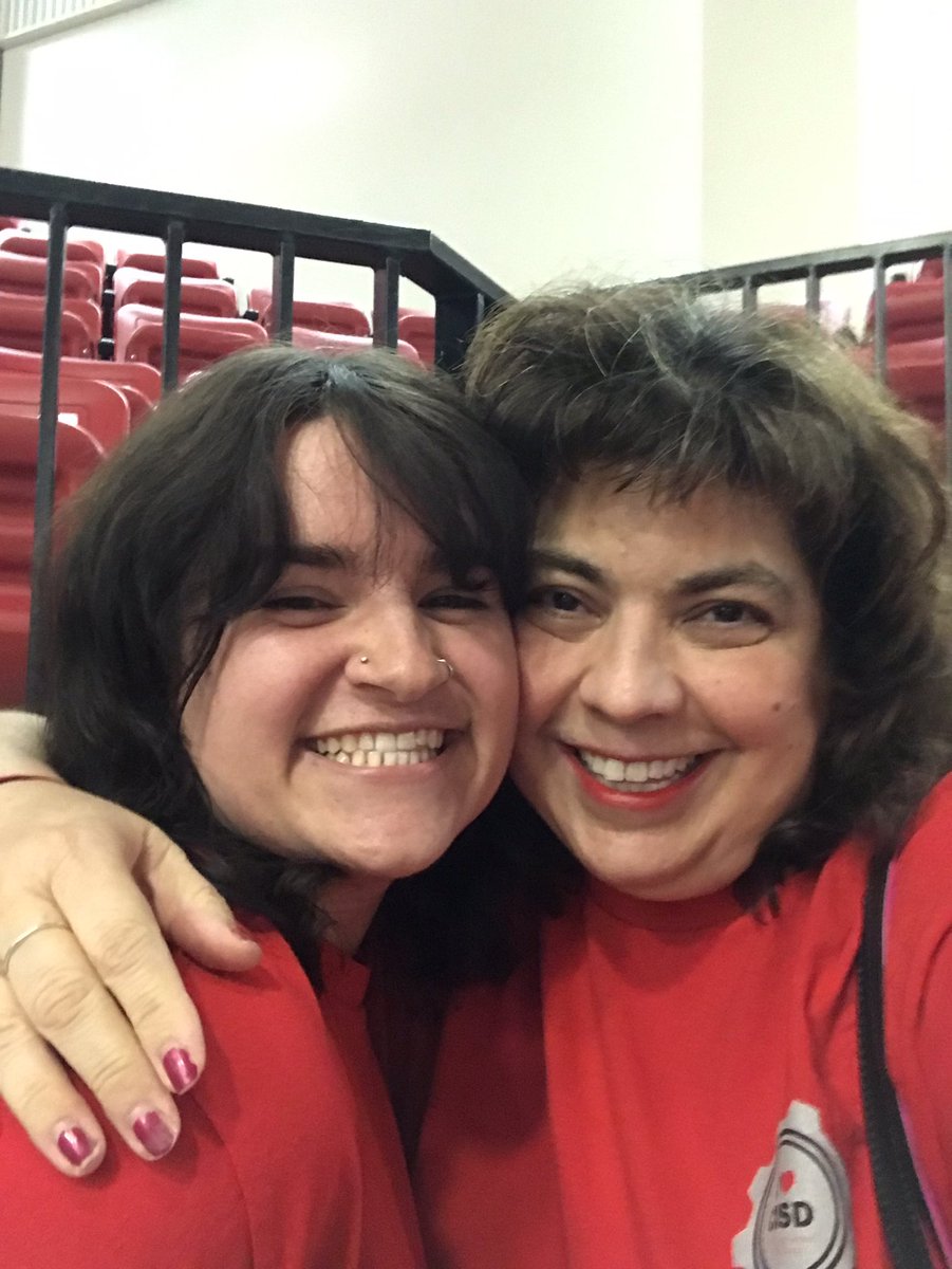 Amy Yakubovsky tweet media