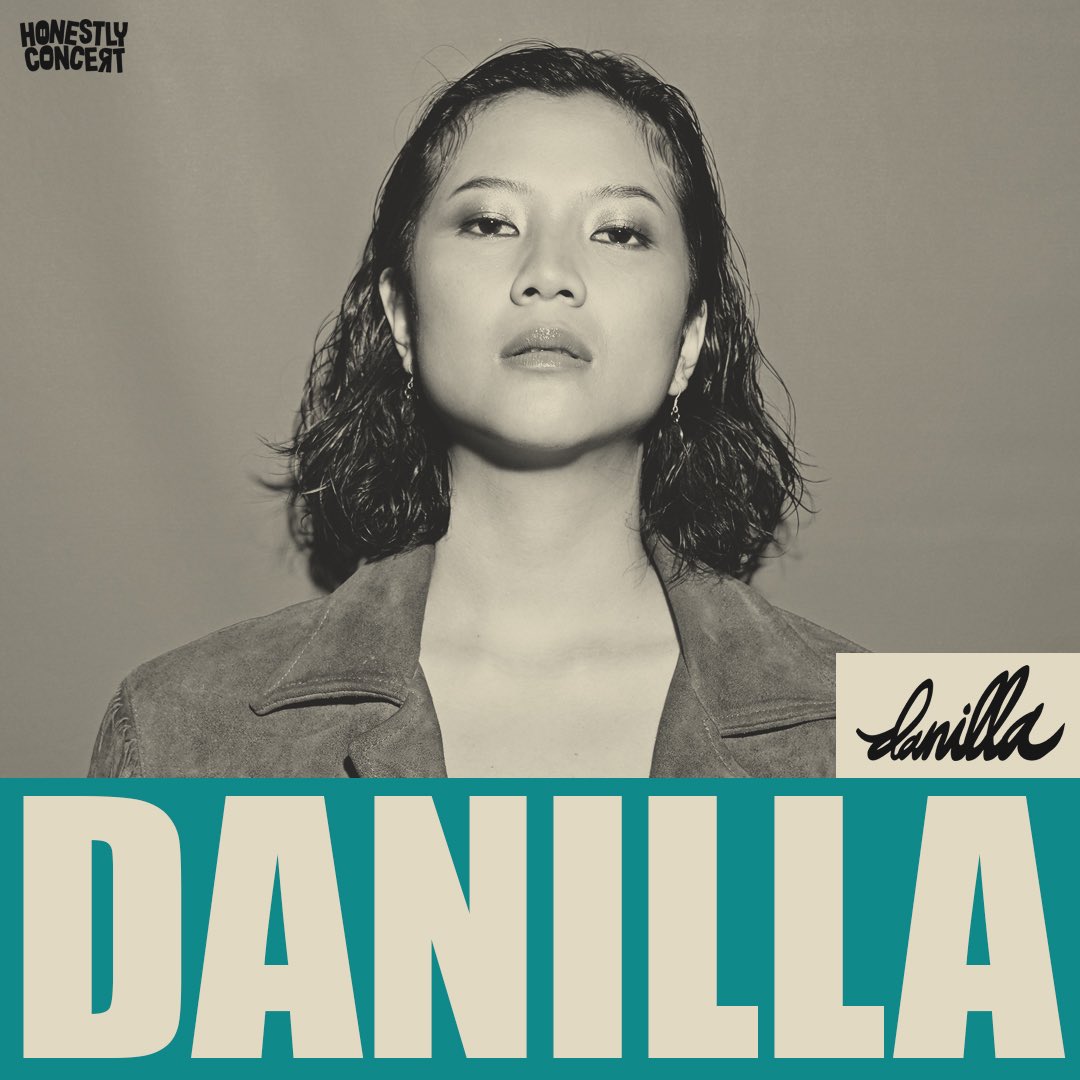 HonestlyConcert's tweet photo. Ini dia yang ditunggu-tunggu !!
Buruan siapkan dirimu buat merayakan Oktober Ceria bareng @BARASUARA @danillajpr @thepanturas @FSTVLST di #HonestlyConcert
Tapi gak cukup sampai disitu aja nih. Honestly, kita masih punya Line Up lain yang gak akan mengecewakanmu.
Stay Tuned! https://t.co/cOHtH74CyY