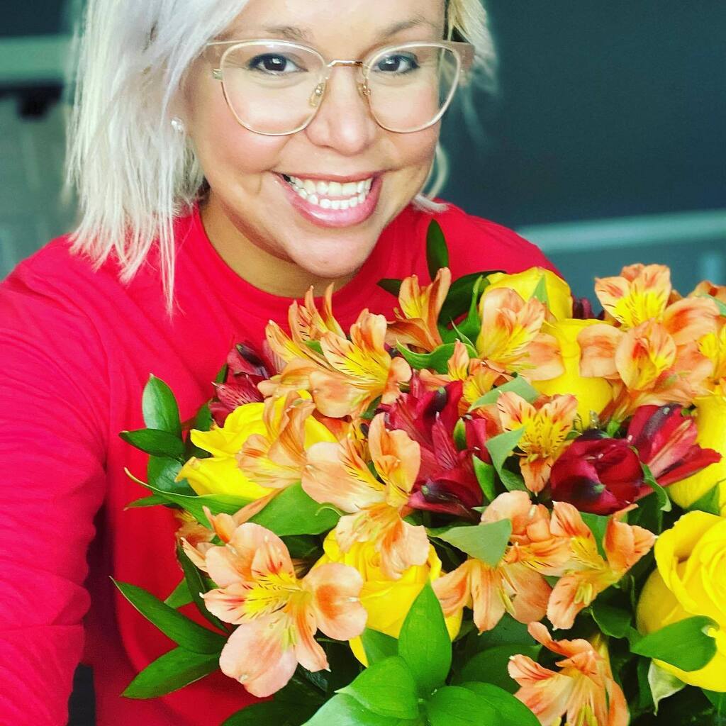 kwetoday's tweet photo. 💐💫💕🙋🏻♀️🥳 let’s start the weekend off right!
Grateful for this busy week and now for rest with family.
#Indigenous #women #lawyer #womenlawyers #womenlitigators #litigation #litigators #publiclaw #criminallitigation #civillitigation #healthlitiga… https://t.co/0o0xWmLz4j https://t.co/bWeRQeSvt6