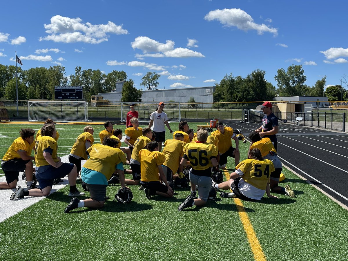 ETNreisenweber's tweet photo. Camp 21 is at Iroquois as Nick Copeland takes on the challenge of leading the Braves to a winning season and the playoffs. https://t.co/osfHpFXsqu