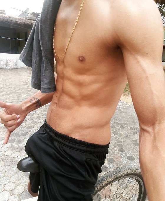 men_only1's tweet photo. retweet if you agree to ride with me ? 🔥

https://t.co/3UDukEnxUc https://t.co/Nai1WuLg3j