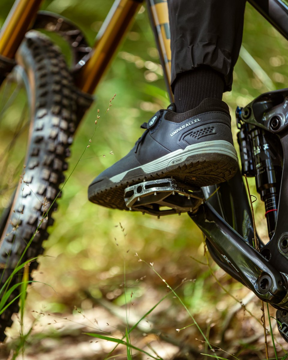 HSBIKEDISCOUNT's tweet photo. Grip &amp; Comfort !🧲💪⁠
⁠
Need to replace your MTB shoes or just want an upgrade? 🚀 Unparallel got you covered with the Dust Up!⁠ If you don't know the Californian brand yet, you should definitely check them out 🔍️.

https://t.co/TyX2EeD3b4

#mtb #mountainbike #unparallelup https://t.co/MhUom7uPRC