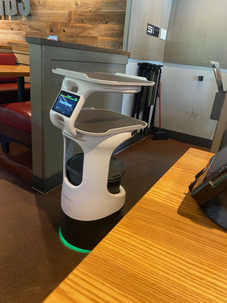 dricibone's tweet photo. Do the humans have to share tips with the robot food runner? https://t.co/WPTqIqhDTN