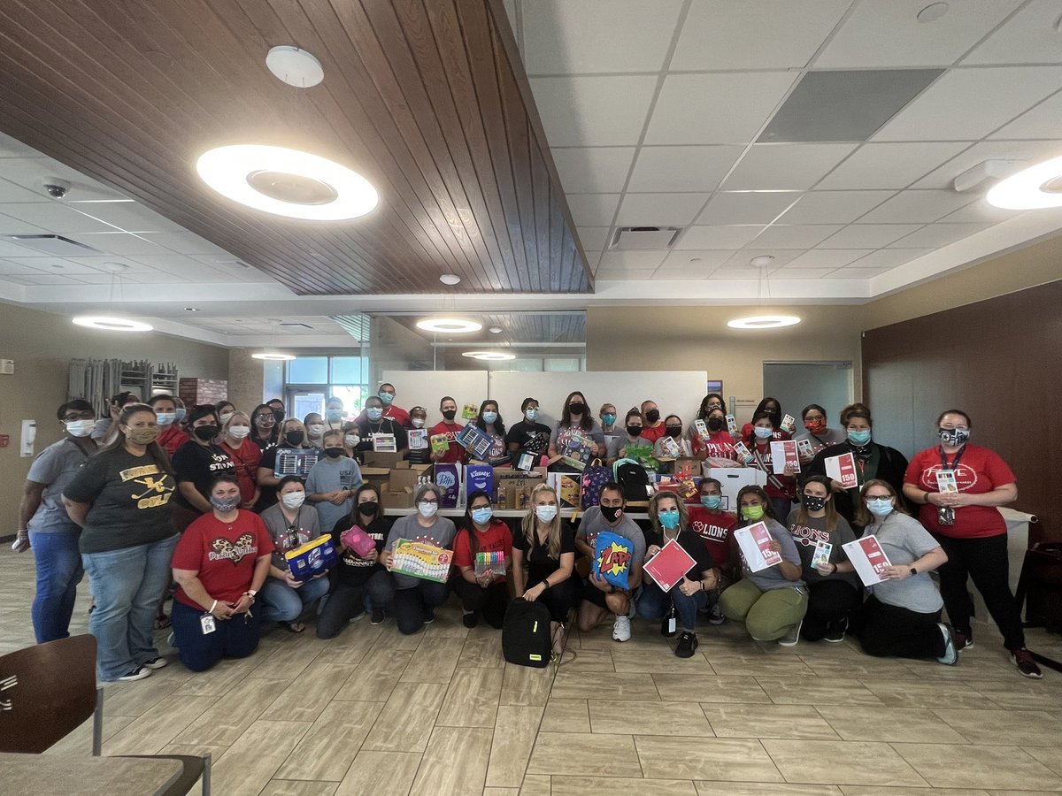 PVpridetweets's tweet photo. Thank you Mission Trail Baptist Hospital for the school supply donations. We are incredibly thankful! @BaptistHealthSA #missiontrails #pvlionpride #ecproud https://t.co/ziyHnLpob3