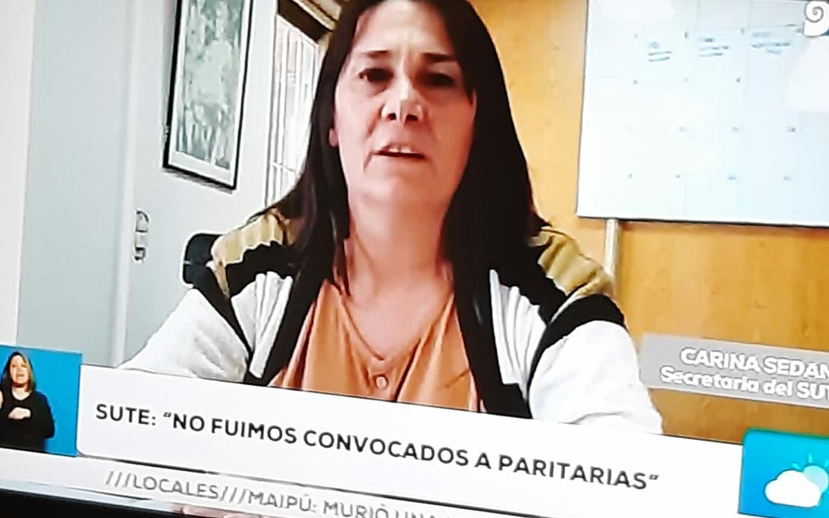 Marivecm's tweet photo. El Ministro Ibañez dice que convocaron...
SUTE y ATE DICEN QUE IBAÑEZ MIENTE ..
Los medios cómplices y voceros repitieron la MENTIRA DEL GOBIERNO DE SUÁREZ ???😩
#Mendoza
#ParoDocentes https://t.co/KRUMmt8QwT