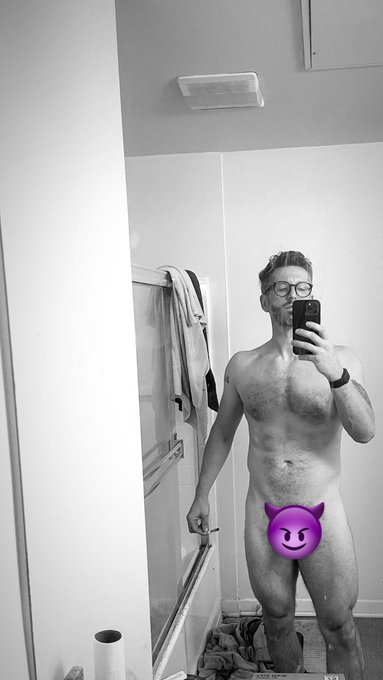 Sign up form my onlyfans link in bio. https://t.co/0KwQtmI72O<a href="/tag/silhouettechallenge"class="tags"><span>#silhouettechallenge</span></a>