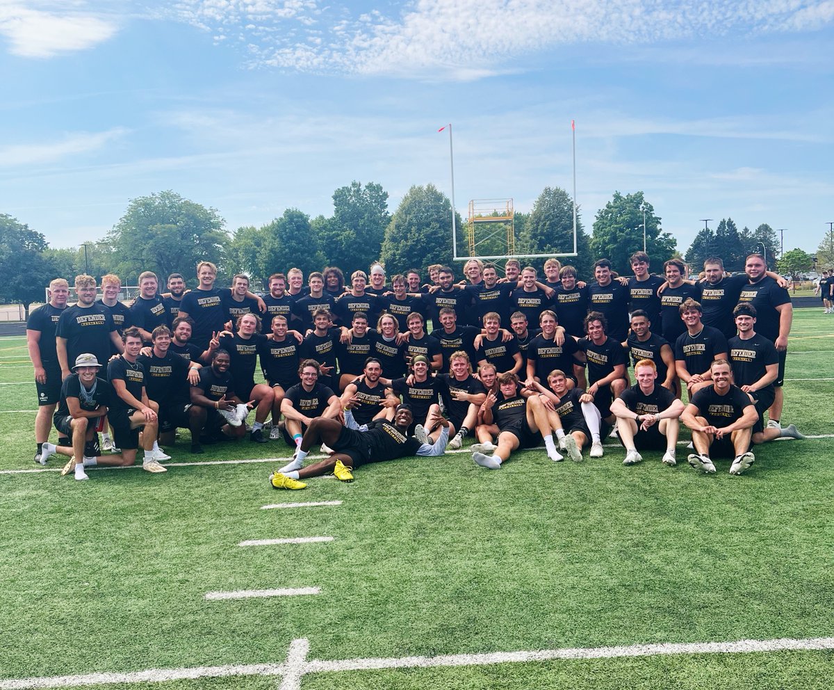 Camp conditioning test✔️
Our guys who put in work from home over the summer put their diligence on display. Up next: practice number one. 
#CompeteFiercely #DefenderWay