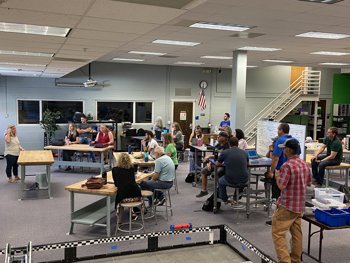 Deniece Cook tweet media