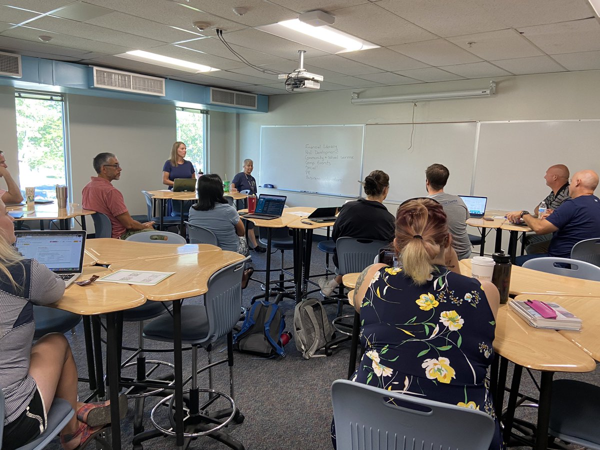 Deniece Cook tweet media