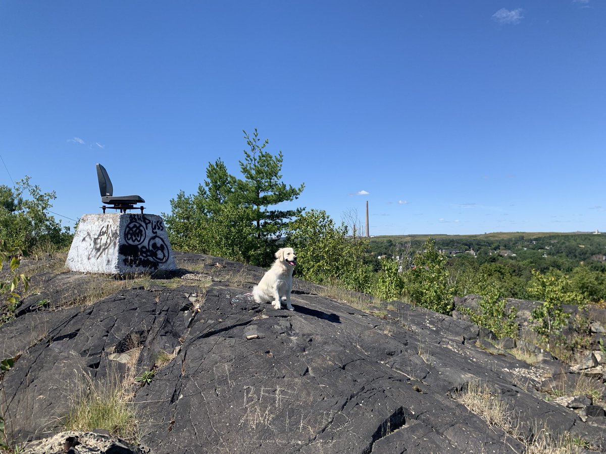 Trail runs are better with company #deadmanscanyon <a href="/Rainbow_Routes/">Rainbow Routes</a>