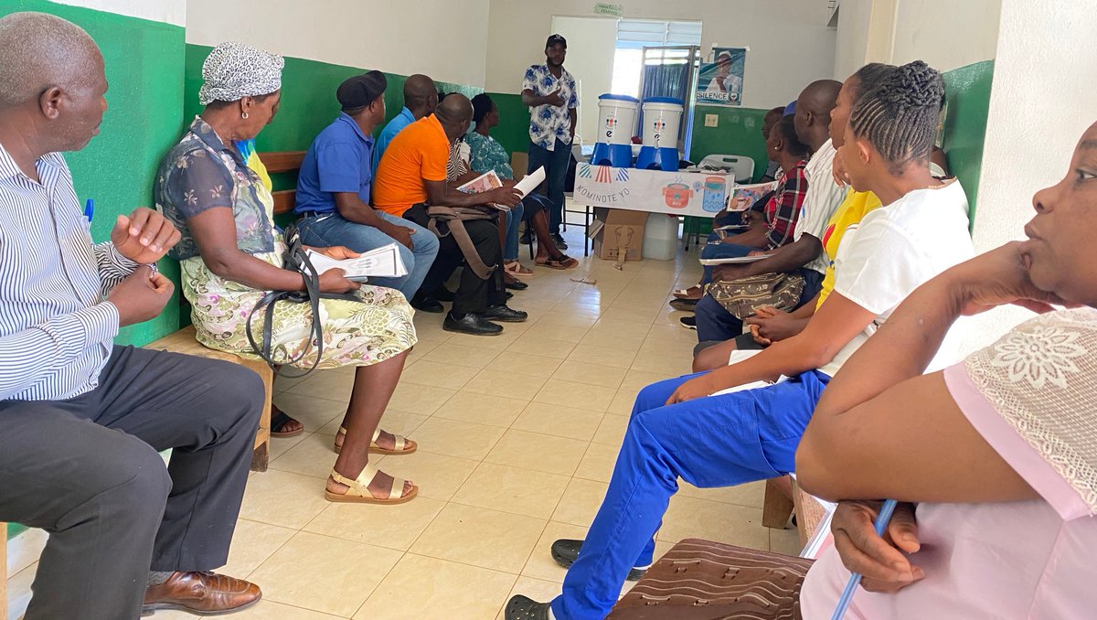 New #entrepreneurtraining is an exciting time! We're thrilled to help more people invest in their communities. Welcome to the #UnlockingCommunities team!

#haitiansolution #sustainabledevelopment