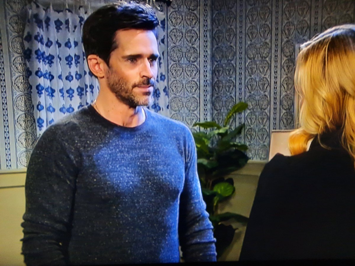 NielsenChrissi's tweet photo. Shawn tells Belle welcome home. Shawn has dinner for Belle

#Days #Shelle @Marth27 @brandonbeemer @CarolynTopol @LindaS4810 https://t.co/dZsGAB7XZX