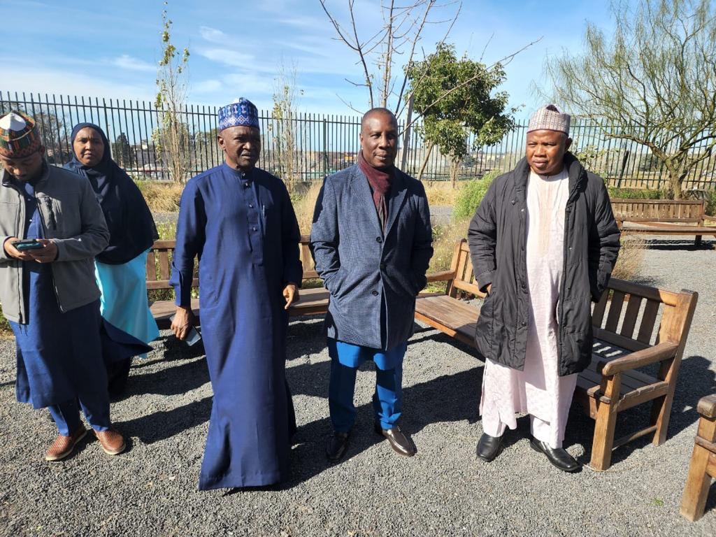 HouseAires's tweet photo. The Minister of Agriculture of Nigeria, Mohammad Mahmood Abubakar, visited Buenos Aires and Rosario on 9th and 10th August, accompanied by technical advisors, assistants and by the Nigerian. Ambassador to Argentina, Philip Kuroghobogha Ikurusi https://t.co/RP2TFl8N0g