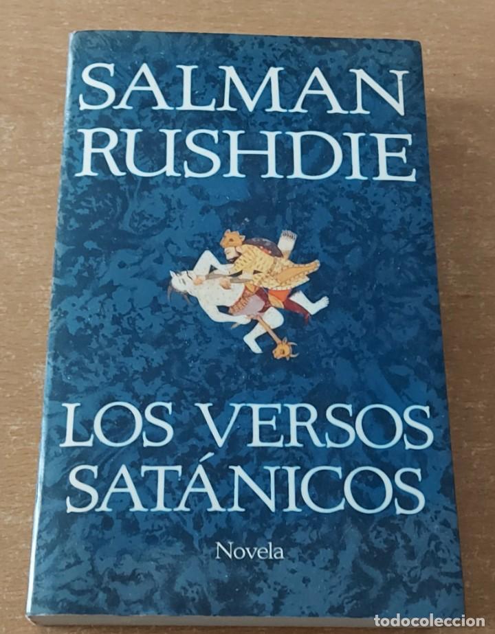 El ataque a Salman Rushdie es un ataque a todos. Un ataque por escribir y expresarse en libertad. Hoy todos deberíamos compartir su obra y leerla, es la mejor respuesta que se me ocurre.
