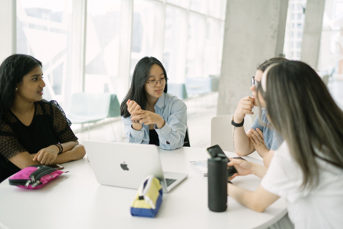 ChooseTMU's tweet photo. Transfer credits are courses completed at other accredited institutions that are assessed, and when granted may be used toward your degree requirements.

Accepted transfer credits allow you to avoid repeating coursework and graduate sooner.

Learn more:
➡️ https://t.co/RInw2sYuIJ https://t.co/JbccDuLalC