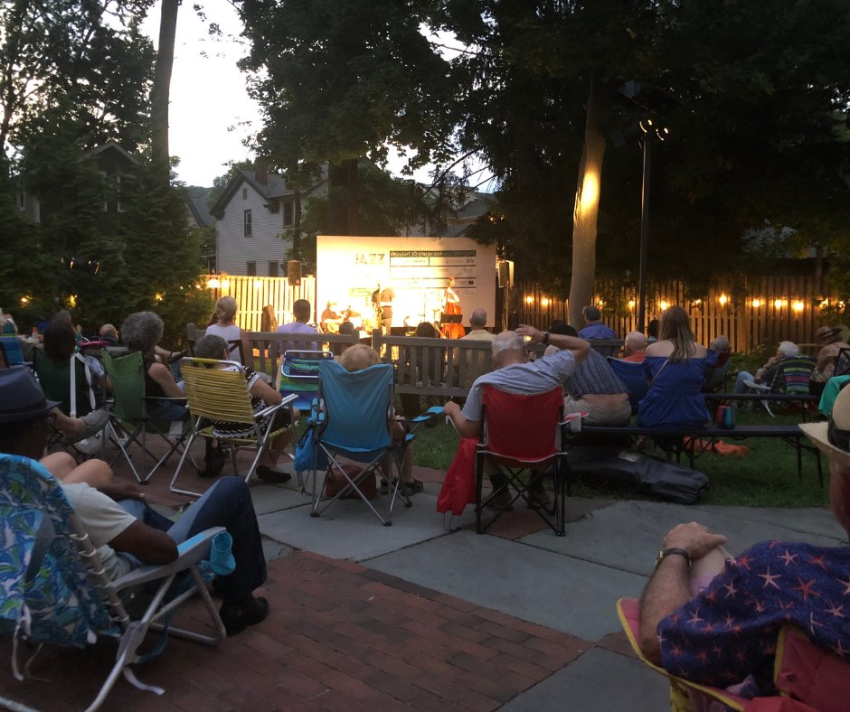 hopperhouse's tweet photo. We were treated to a wonderful “Arts Al Fresco” concert last night by #MarkHagan on acoustic bass and his quintet, #JoeMagnarelli, trumpet, #GrantStuart, tenor sax, #SaulRubin, guitar and #AndyWatson, drums. ⁣⁣⁣Only 2 concerts left this season! Visit https://t.co/iALR7sFdXp. https://t.co/r9vtGyJhvT