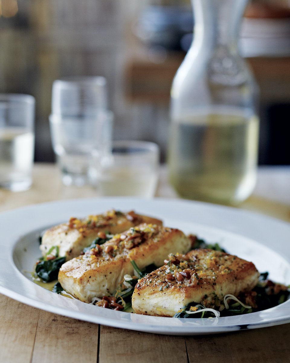 Bosch Appliances US (@boschhomeus) on Twitter photo Savor the last days of summer with this fresh and tasty 20-minute dinner from Chef <a href="/CurtisStone/">Chef Curtis Stone</a>! His Halibut and Spinach with Orange Pine Nut Vinaigrette recipe is not only loaded with flavor, it's also packed with heart-healthy nutrients. bit.ly/3QCTD3p #BoschHome Savor the last days of summer with this fresh and tasty 20-minute dinner from Chef <a href="/CurtisStone/">Chef Curtis Stone</a>! His Halibut and Spinach with Orange Pine Nut Vinaigrette recipe is not only loaded with flavor, it's also packed with heart-healthy nutrients. bit.ly/3QCTD3p #BoschHome