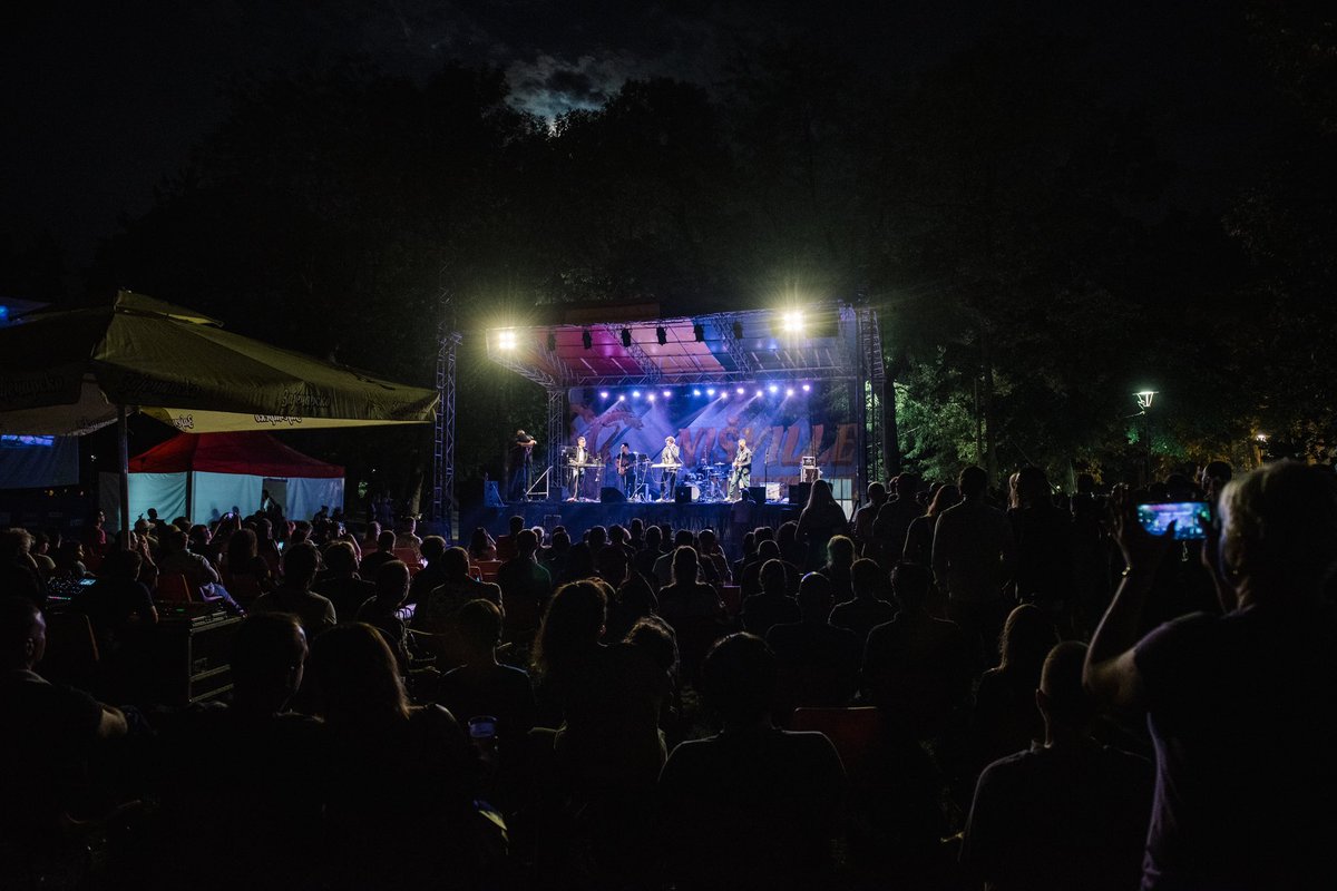 MatejaJezdic's tweet image. Amazing night! #nisvillejazzfestival #matejajezdic #live