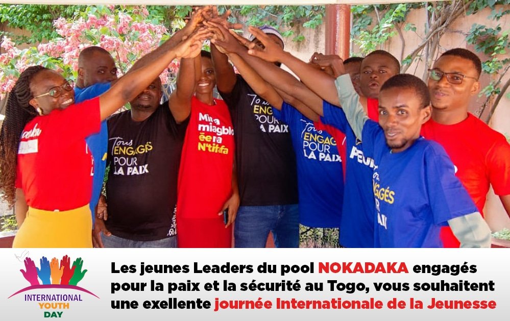 degboerose's tweet photo. Les leaders du pool des bénéficiaires du projet #nokadaka mis en oeuvre par le @CdfdhT avec l'appui financier de @GIZ et de @iDove00, réaffirment leur engagement et souhaitent une bonne célébration du #youthinternationalday https://t.co/oczvvRxb0L