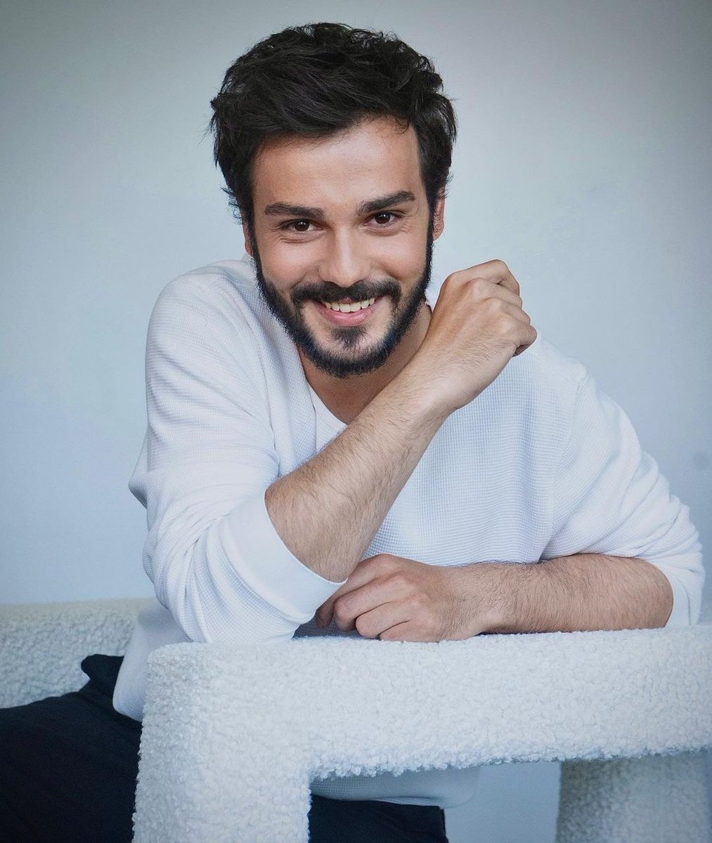 Abi-kardeş olmanız gereken konular var✅
Dip not: Kuruluş Osman hariç 😂
<a href="/barantahaa/">Taha Baran Özbek</a> <a href="/kalennderr/">yusuf aytekin</a> 
#YusufAytekin #BaranTaha