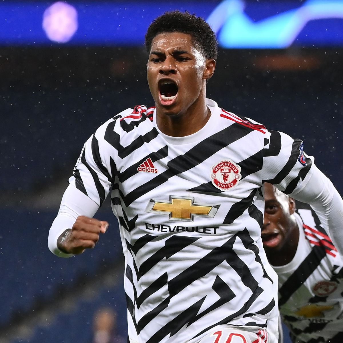 CanalSupporters's tweet image. 🛬 | On fait un point sur les nombreuses rumeurs d’arrivées du côté du #PSG dans le #LiveCS 

➡️ Twitch.tv/canalsupporters