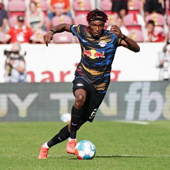 CanalSupporters's tweet image. 🛬 | On fait un point sur les nombreuses rumeurs d’arrivées du côté du #PSG dans le #LiveCS 

➡️ Twitch.tv/canalsupporters