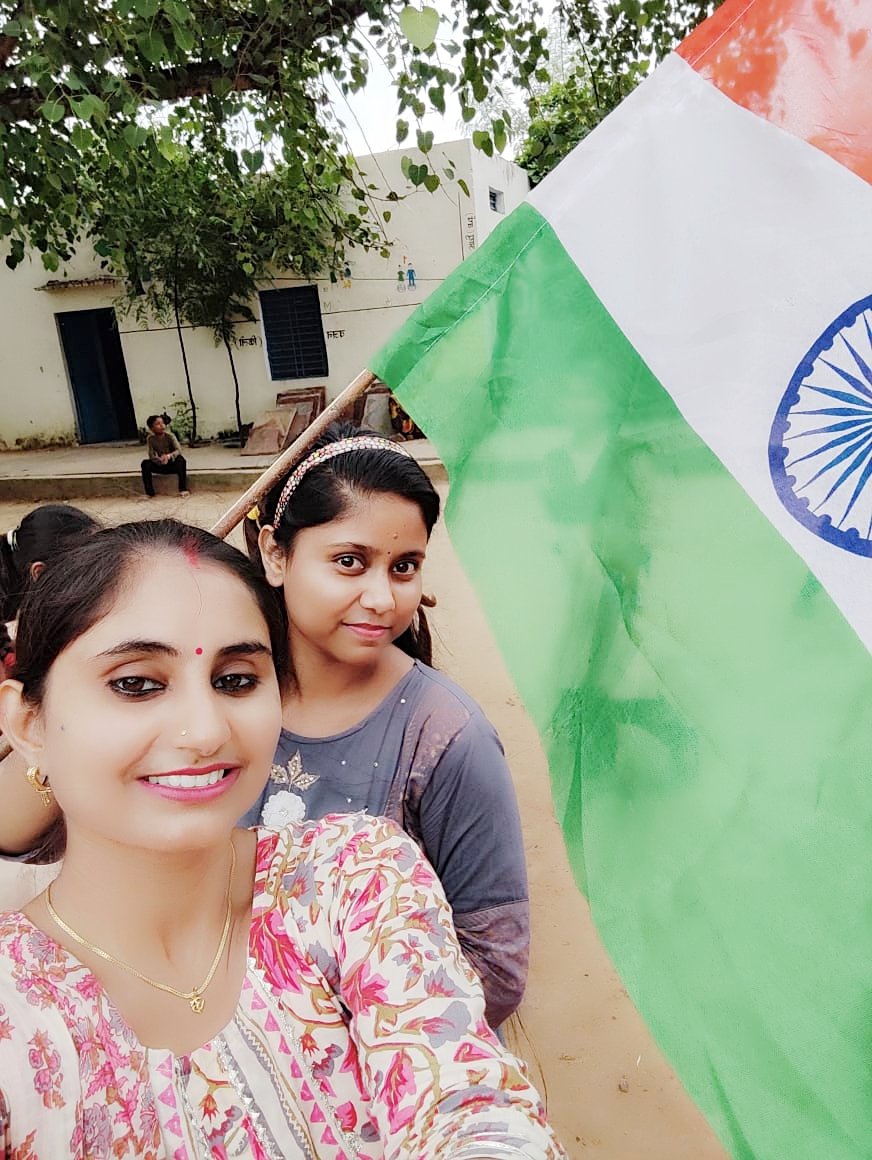 Gaytri32556437's tweet photo. 🇮🇳🇮🇳🇮🇳 https://t.co/P9Q72K6sPW