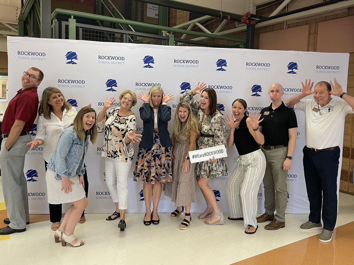 Dr. Carrie Tomc (@rsdk5math) on Twitter photo The curriculum team sure does have fun working with new teachers!! <a href="/rockwoodschools/">Rockwood School Dist</a> The curriculum team sure does have fun working with new teachers!! <a href="/rockwoodschools/">Rockwood School Dist</a>