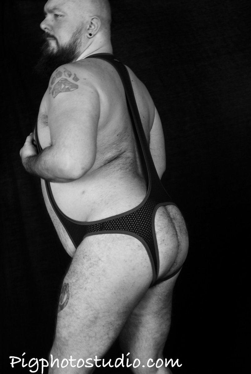 32_pig's tweet photo. @DakotahPXXX an amazing Pig model https://t.co/M0lquZYdOD