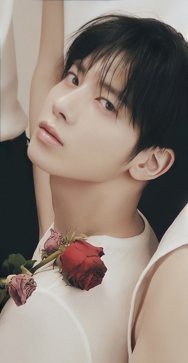 it should be illegal to look this fine