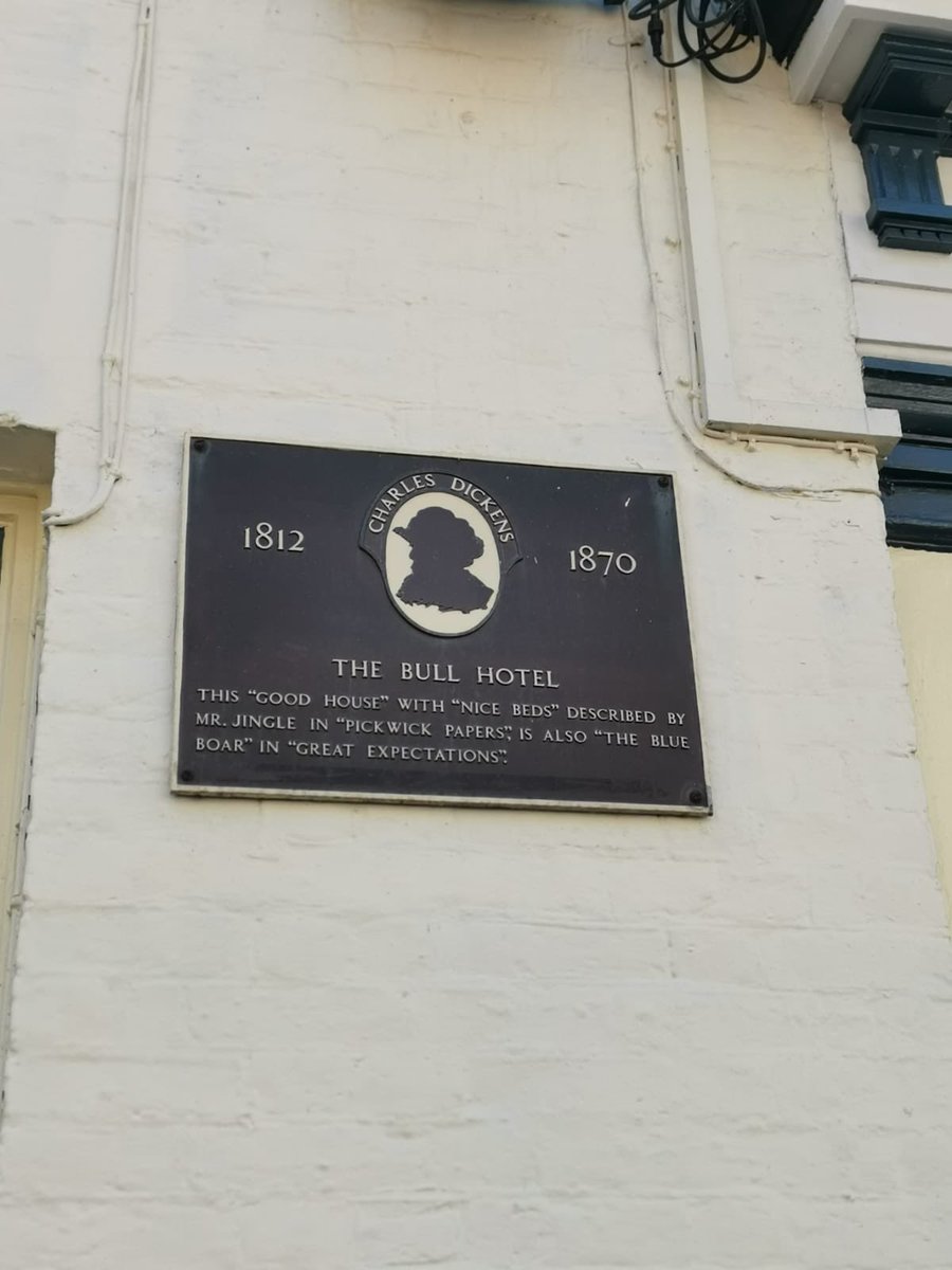 NatalieConsta1's tweet photo. #ImperialActive #NursesActive @fatimanaveedra1 @JoyAntonetteP @EvelynRoseGome1 @karhod21 Queen Victoria stayed here and I staying here too. You need to be a queen to stay here. https://t.co/fSlZKqs2bs