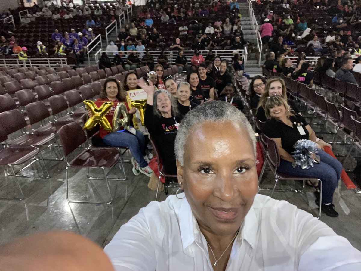 🎶Let’s get it started in here!🎵🔥 Legal, Risk Management, & Tax Office!!! We’re ready!! #Aldineconvocation2022 #AldineConnected