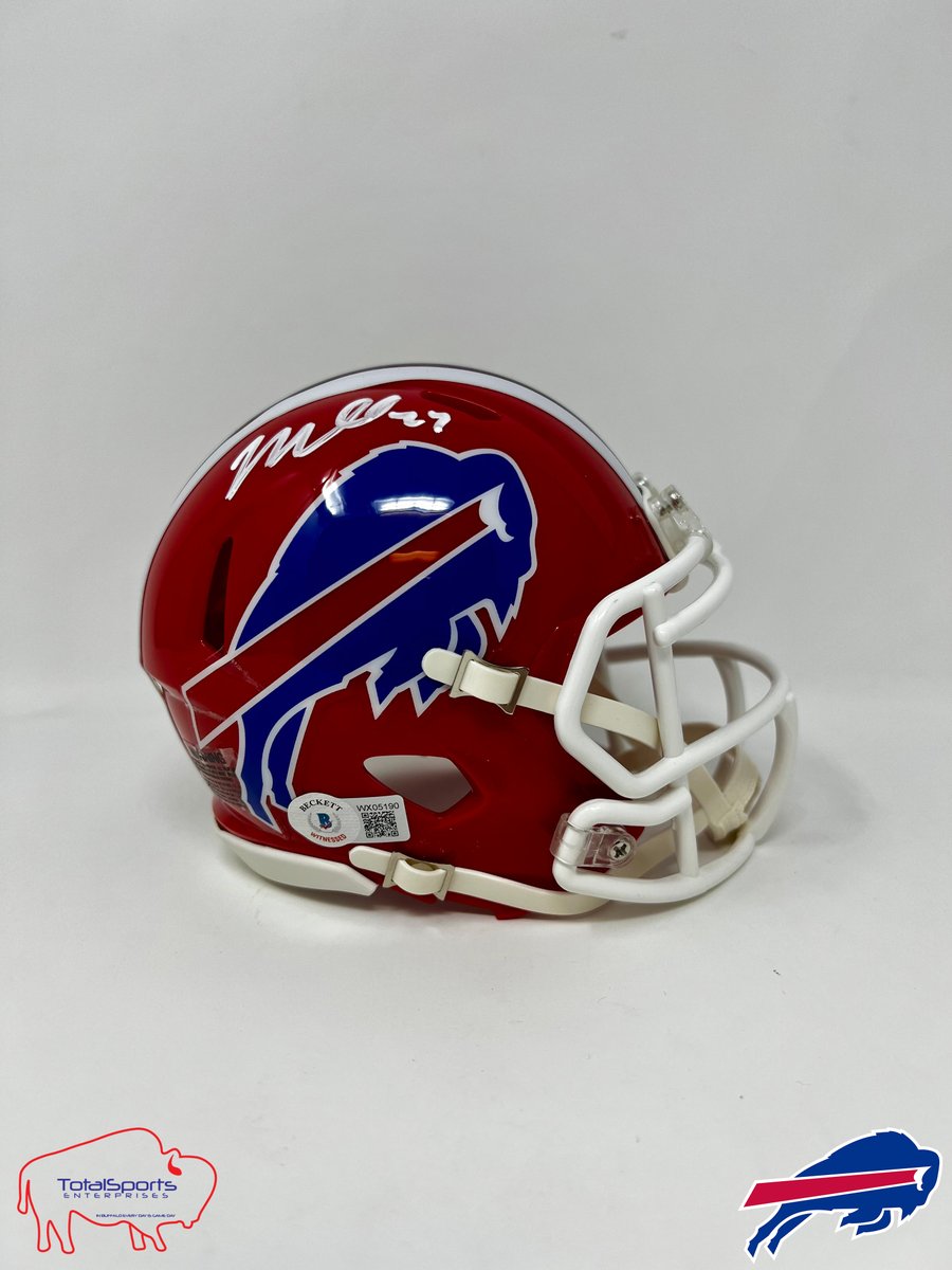 BuffaloFAMbase's tweet photo. 🚨 GIVEAWAY ALERT 🚨 

We are teaming up with @tsebuffalo to give away this Micah Hyde Red Mini Helmet

How to Enter 👇
Must Follow @tsebuffalo and @BuffaloFAMbase
Like and RT this post

Winner chosen Monday 8/15
Good Luck 🤞 and #GoBills #BillsMafia https://t.co/gorv1Q2dq8