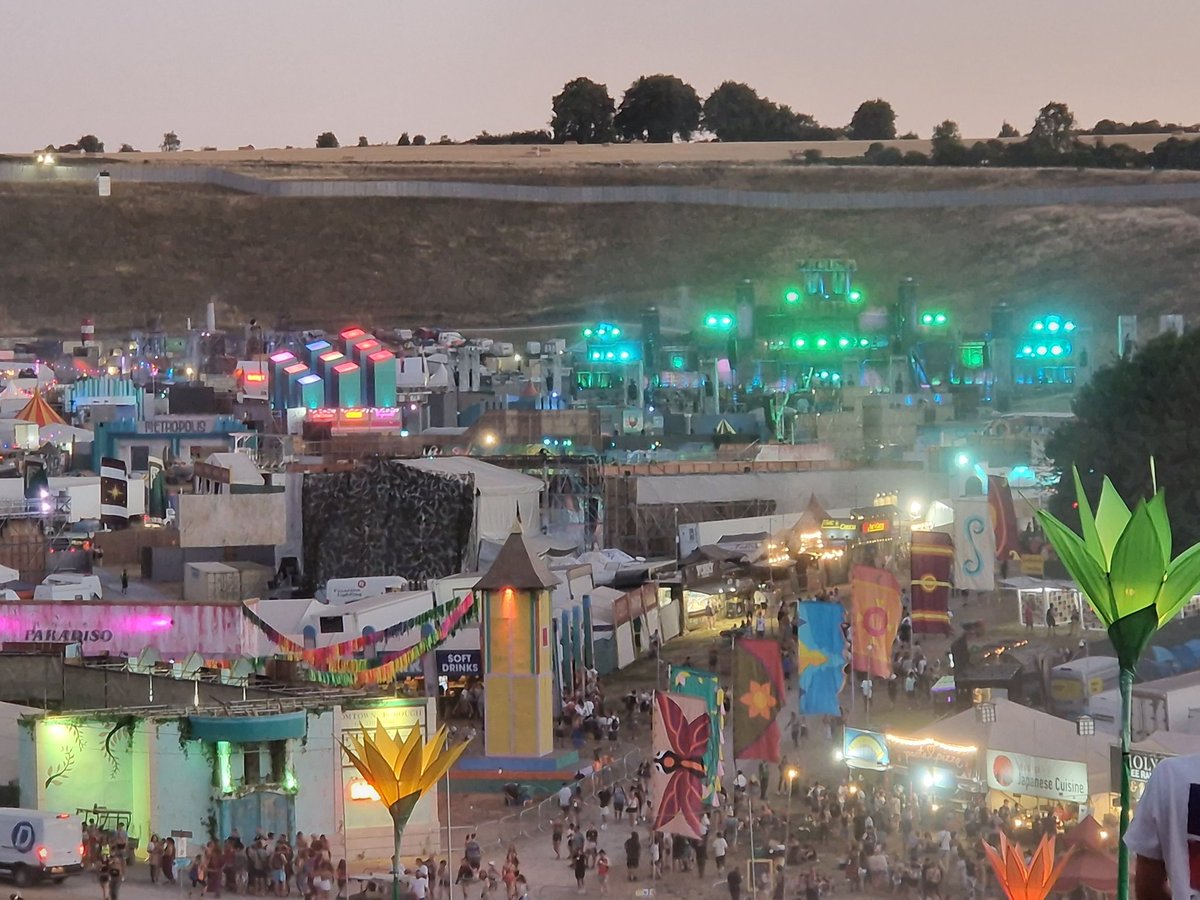 😍 <a href="/BoomtownFair/">Boomtown Festival</a> looking unbelievable this evening