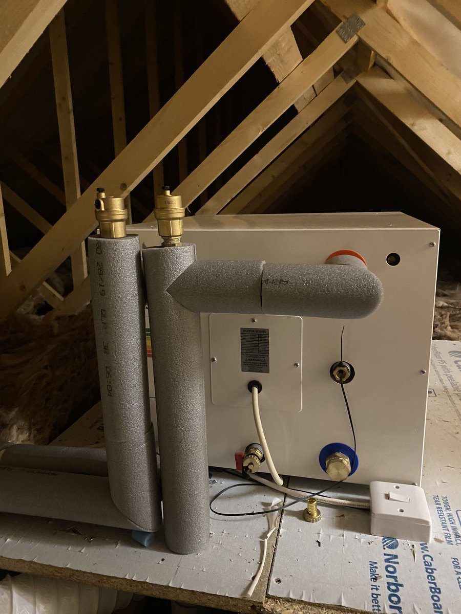 H2oHeating's tweet photo. Our first @nuheatuk air source installation. Hopefully the first of many. #plumbing #renewables https://t.co/di673hIeQx
