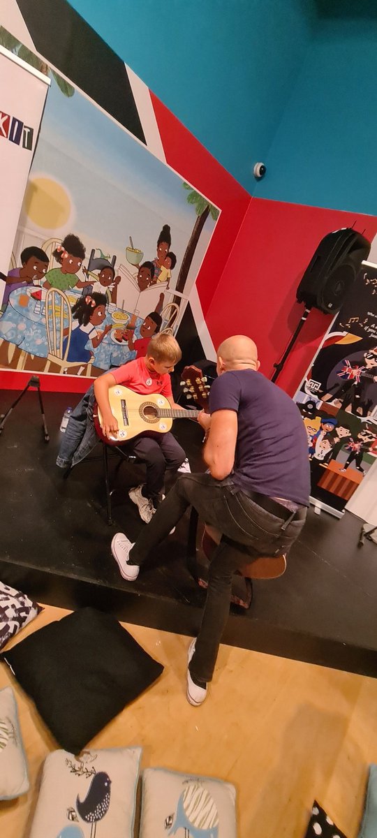 Reggie_Rockit's tweet photo. Dreaming of being a SUPER COOL rockstar just like #ReggieRockit. Well come over to @The_Lowry tomorrow and join in the singing. We look forward to seeing you then. #TheLowry #thingstodo #readabook #lovereading #Singalong #musicbook #guitarhero https://t.co/iyHVxgrA8O
