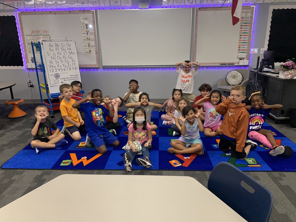 Paula Demechko tweet media