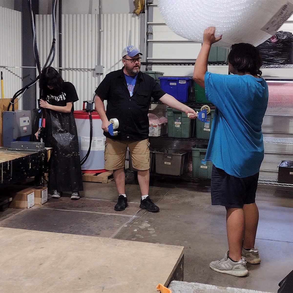 theMRPsolution's tweet photo. Our hardworking warehouse team knows how to keep your orders safe while they're in transit!
Visit our website to see what we can do for you and your company (link in bio).#MRP #ServIT #MRPAServITCompany #IT #WarsawIndiana #shipping #warehouse #supplychain #logistics https://t.co/MJdrlwJTkl